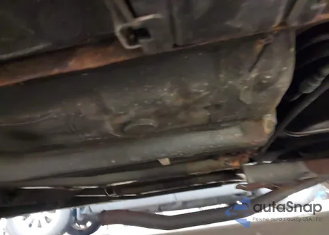 2011 Toyota Corolla Le z USA, uszkodzony, nr VIN JTDBU4EE1B9123524